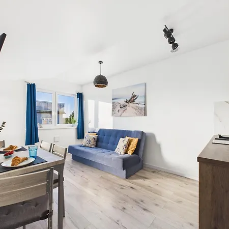 Nadmorski Bursztyn Debina Ze Swiatlowodem Apartmán Debina (Ustka)